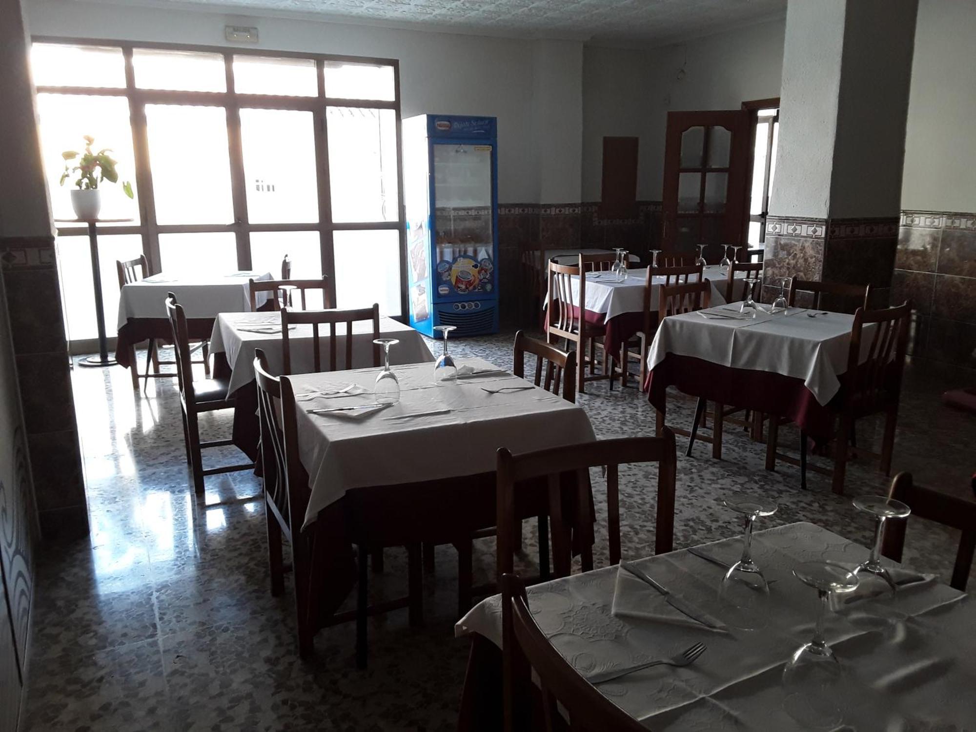 Hostal Miguel 칼라온다 외부 사진